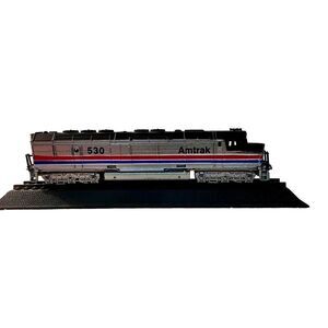 Locomotive N Scale EMD-FP45 AMTRAK Train Engine #530  DISPLAY